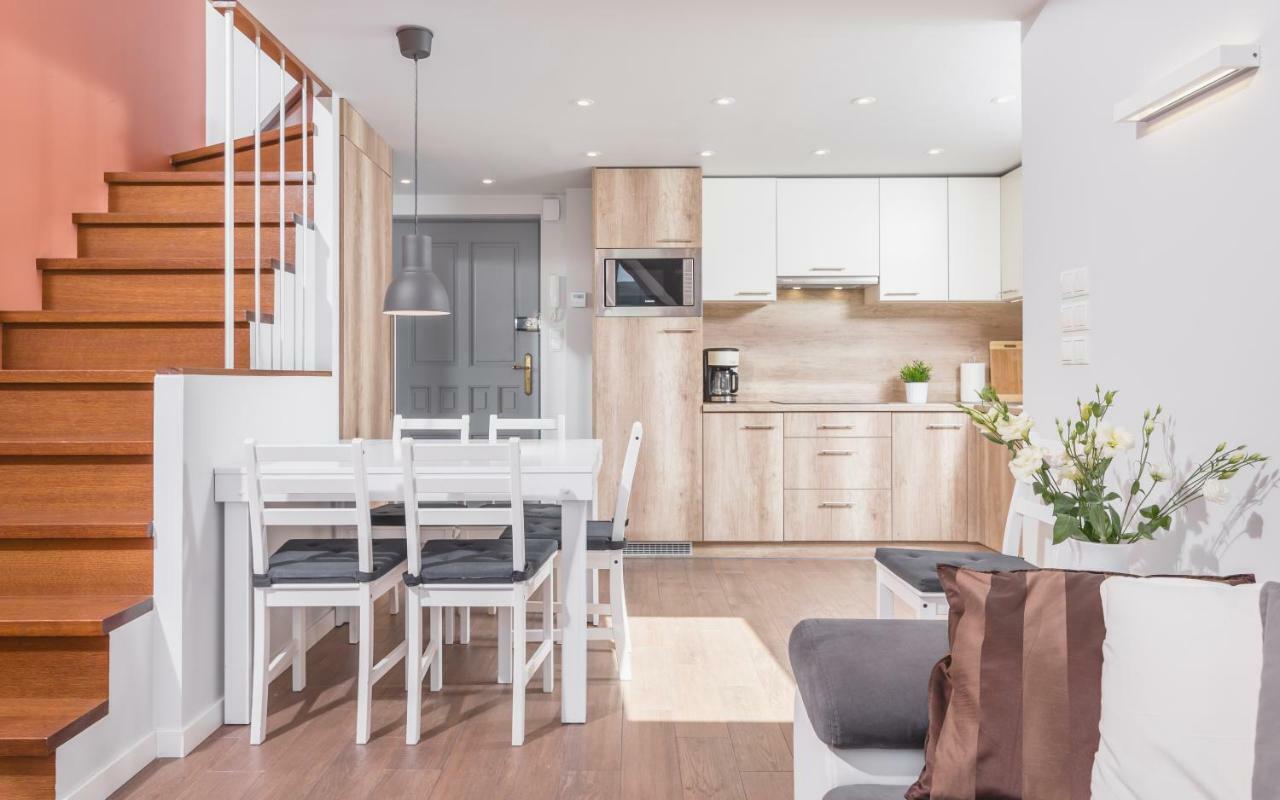 Cheerful Air Conditioned Apartment With Mezzanine And Parking - Old Town Kraków Eksteriør billede