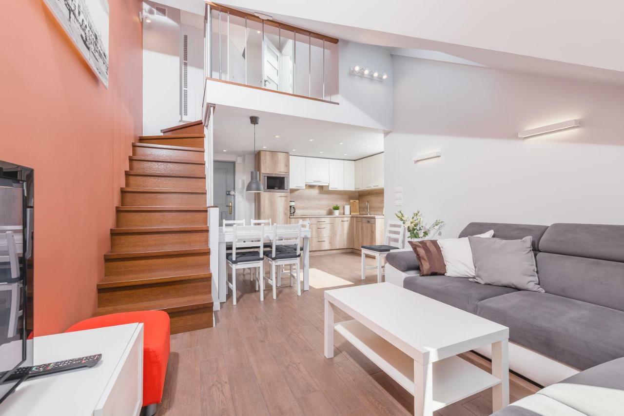 Cheerful Air Conditioned Apartment With Mezzanine And Parking - Old Town Kraków Eksteriør billede
