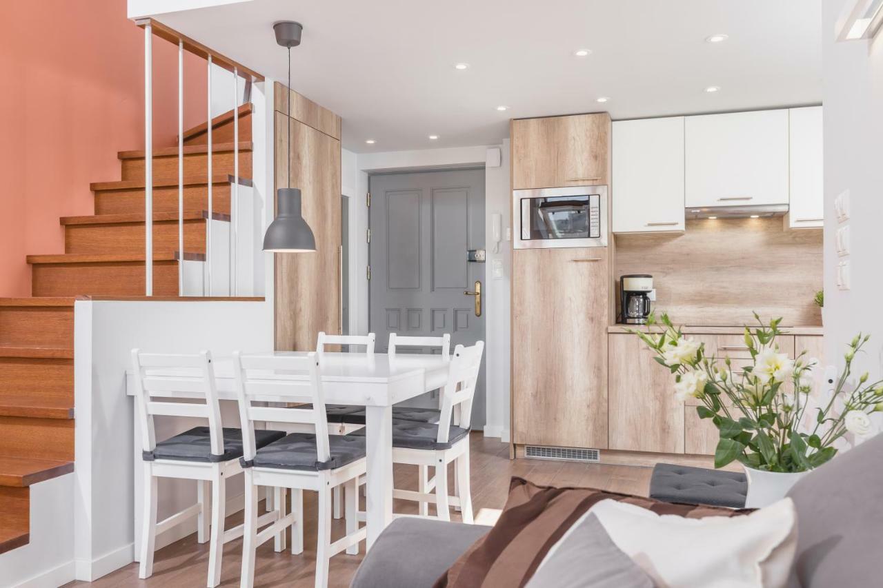 Cheerful Air Conditioned Apartment With Mezzanine And Parking - Old Town Kraków Eksteriør billede