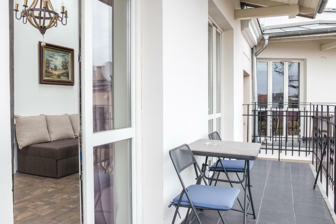 Cheerful Air Conditioned Apartment With Mezzanine And Parking - Old Town Kraków Eksteriør billede