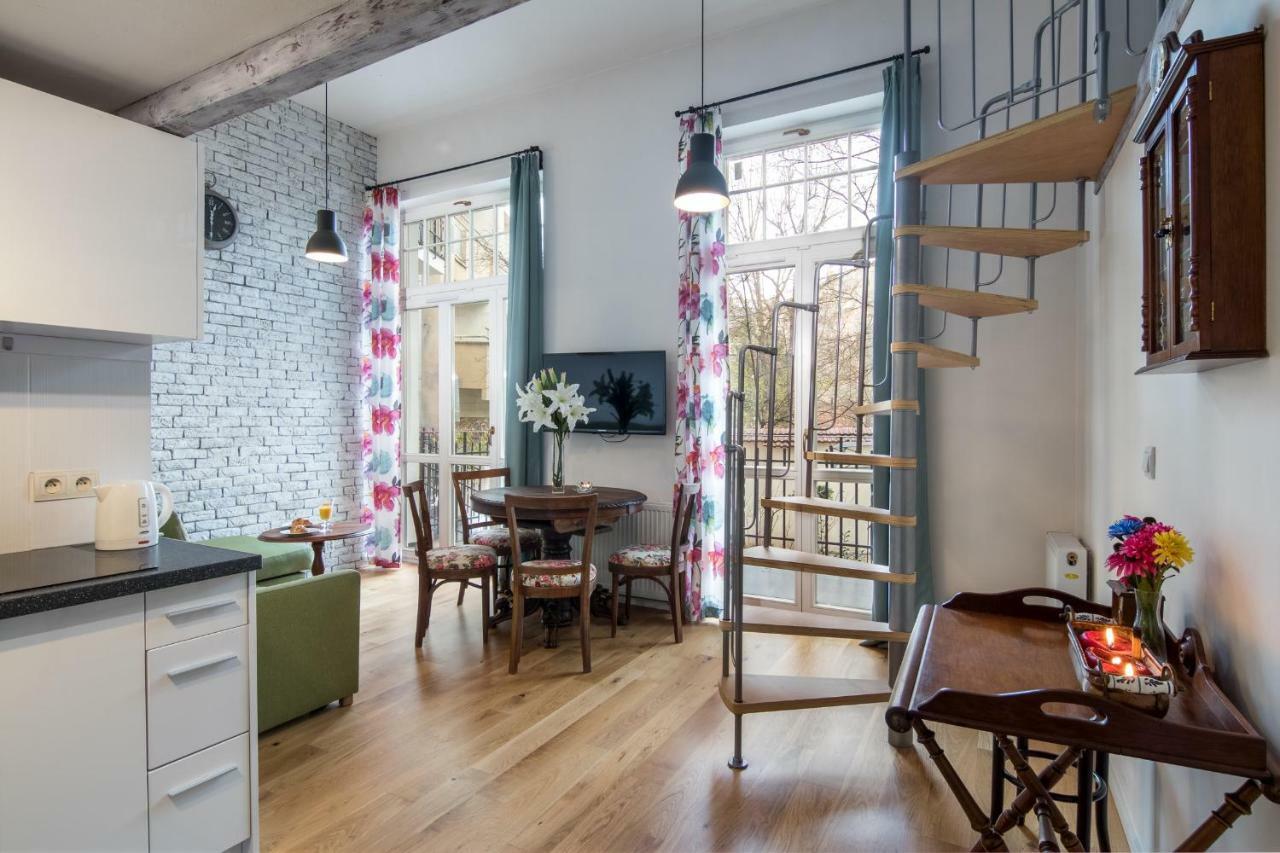Cheerful Air Conditioned Apartment With Mezzanine And Parking - Old Town Kraków Eksteriør billede