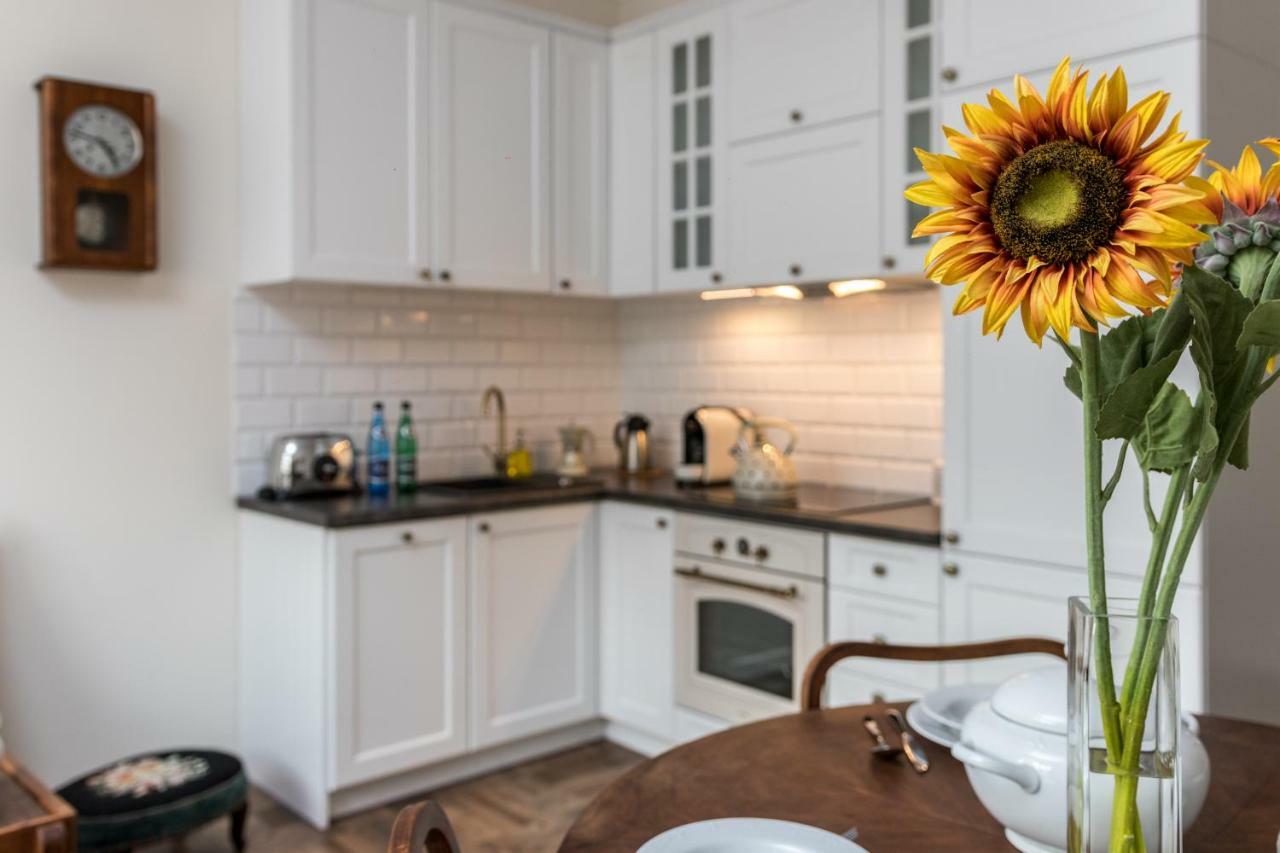 Cheerful Air Conditioned Apartment With Mezzanine And Parking - Old Town Kraków Eksteriør billede
