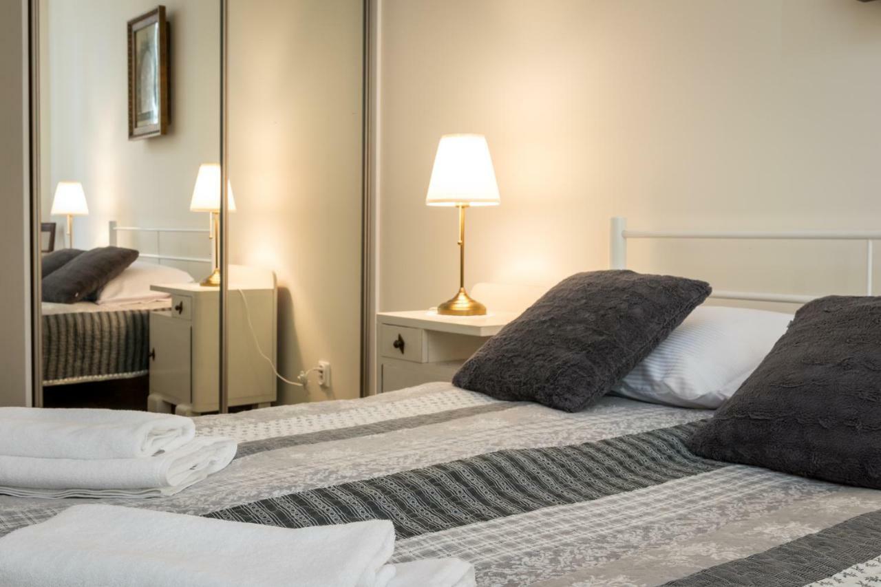 Cheerful Air Conditioned Apartment With Mezzanine And Parking - Old Town Kraków Eksteriør billede