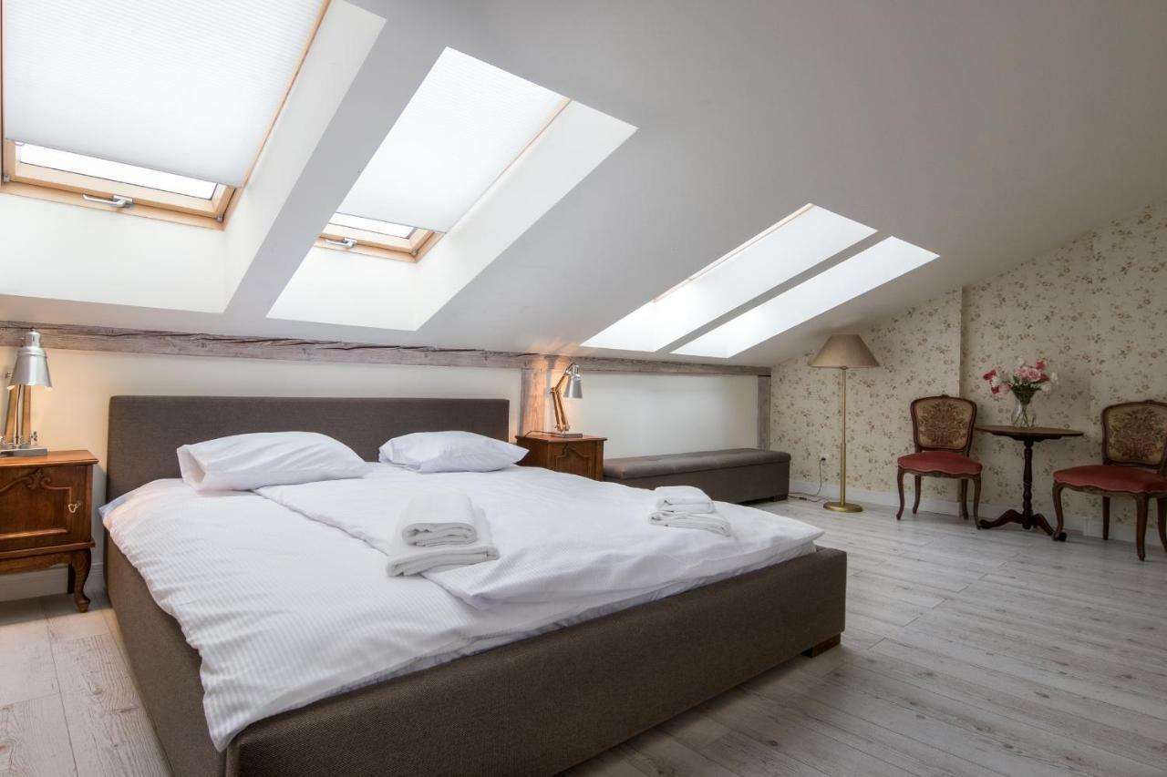 Cheerful Air Conditioned Apartment With Mezzanine And Parking - Old Town Kraków Eksteriør billede