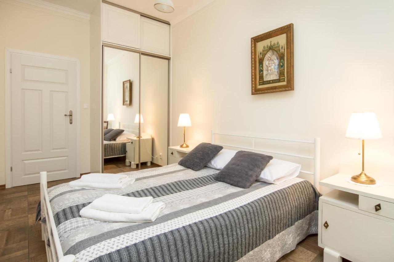 Cheerful Air Conditioned Apartment With Mezzanine And Parking - Old Town Kraków Eksteriør billede